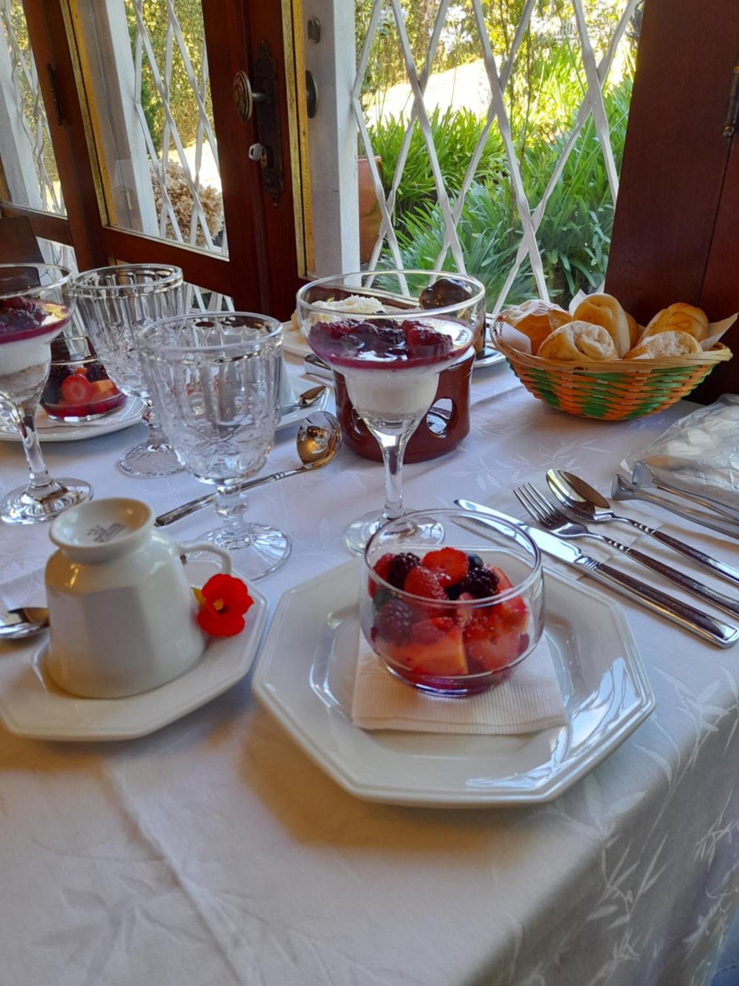Suites No Chale Campos do Jordao Luaran gambar
